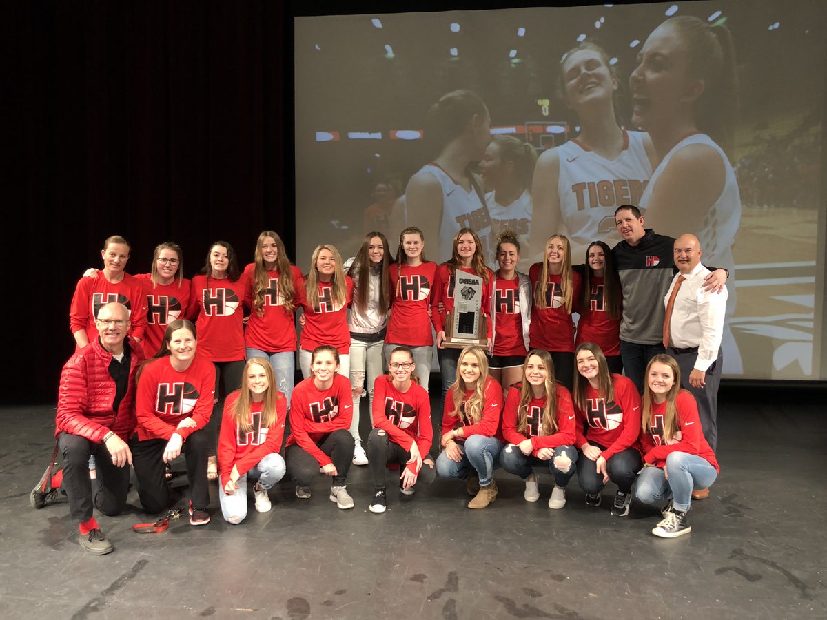booster_hhs's tweet photo. This Winter our Girls Basketball Team took 2nd at State! Here are a few photos from the tournament. Coach Homer said,"This is the greatest team I have had the honor to coach." We are so proud of you girls! #hhstigerarmy https://t.co/7vGoanlfCk