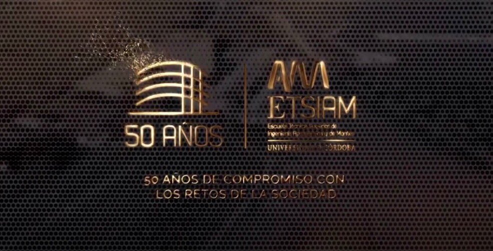 ETSIAMCordoba's tweet photo. 🗣¿Cómo? ¿No vinisteis a la #Agrobarra? Ya en nuestro Facebook podrás disfrutar del fantástico resumen en vídeo que Juanma de #SevenElevenVisualWorks nos ha preparado, y que forma ya parte de la memoria visual de la Escuela ad eternum. ¡Gracias! #ETSIAM50 https://t.co/kYcLq0xvjG