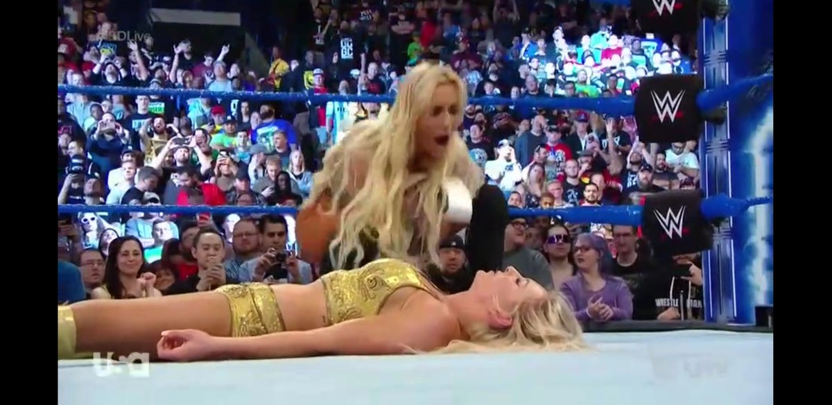 EmperorSyafiq's tweet photo. @CarmellaWWE #SDLiveAfterMania #NEWSMACKDOWNWOMENSCHAMPION #MMITB #MITB MAKING HISTORY AGAIN!!! ๐ค https://t.co/40RHHK76HG