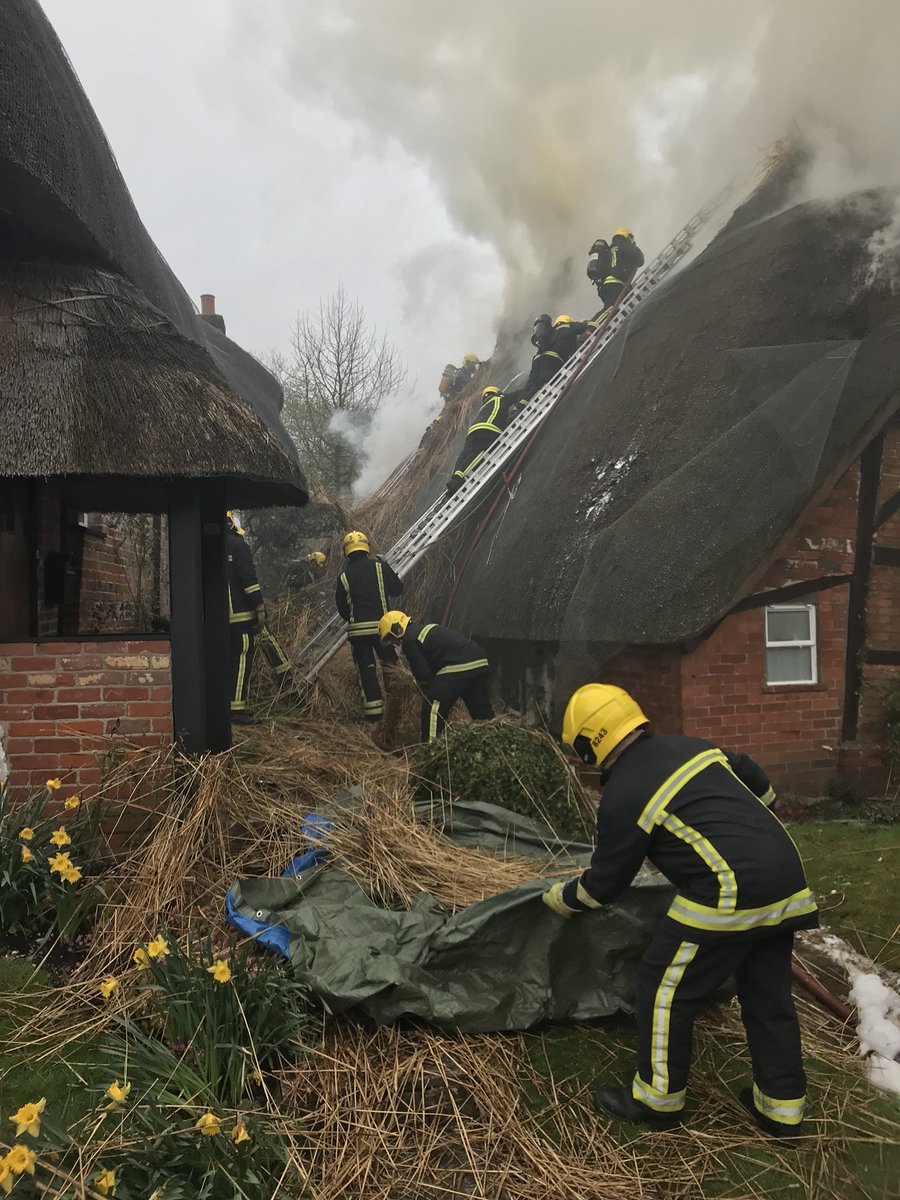 <a href="/whitchurch06/">Whitchurch Fire St</a> <a href="/Eastleigh32/">Eastleigh Fire Station</a> <a href="/Andover31/">Andover Fire Station</a> <a href="/WinchesterStn30/">Winchester Fire Station</a> @BasingstokeRDS did HFRS proud yesterday by the way they worked at the thatch at Ham. Trying conditions with everyone getting stuck in. Partnership work with @DWFRSMaggsMatty <a href="/DWFireRescue/">Dorset & Wiltshire Fire and Rescue Service</a> @DWFRSKCollis <a href="/DWFRSTomBrolan/">Tom Brolan</a>