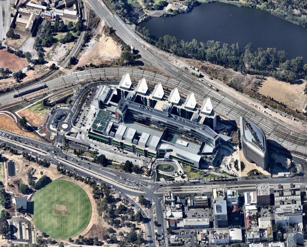 NearmapAU's tweet image. Today's the last day of @LocateConf! Be sure to catch our 3D Technical Product Manager @kykwok, participating in the Future-Proofing panel discussion at 1:15pm in the Interactive Zone Studio. See you there! bit.ly/2GBcw37 #Locate18 #smartcities #reality