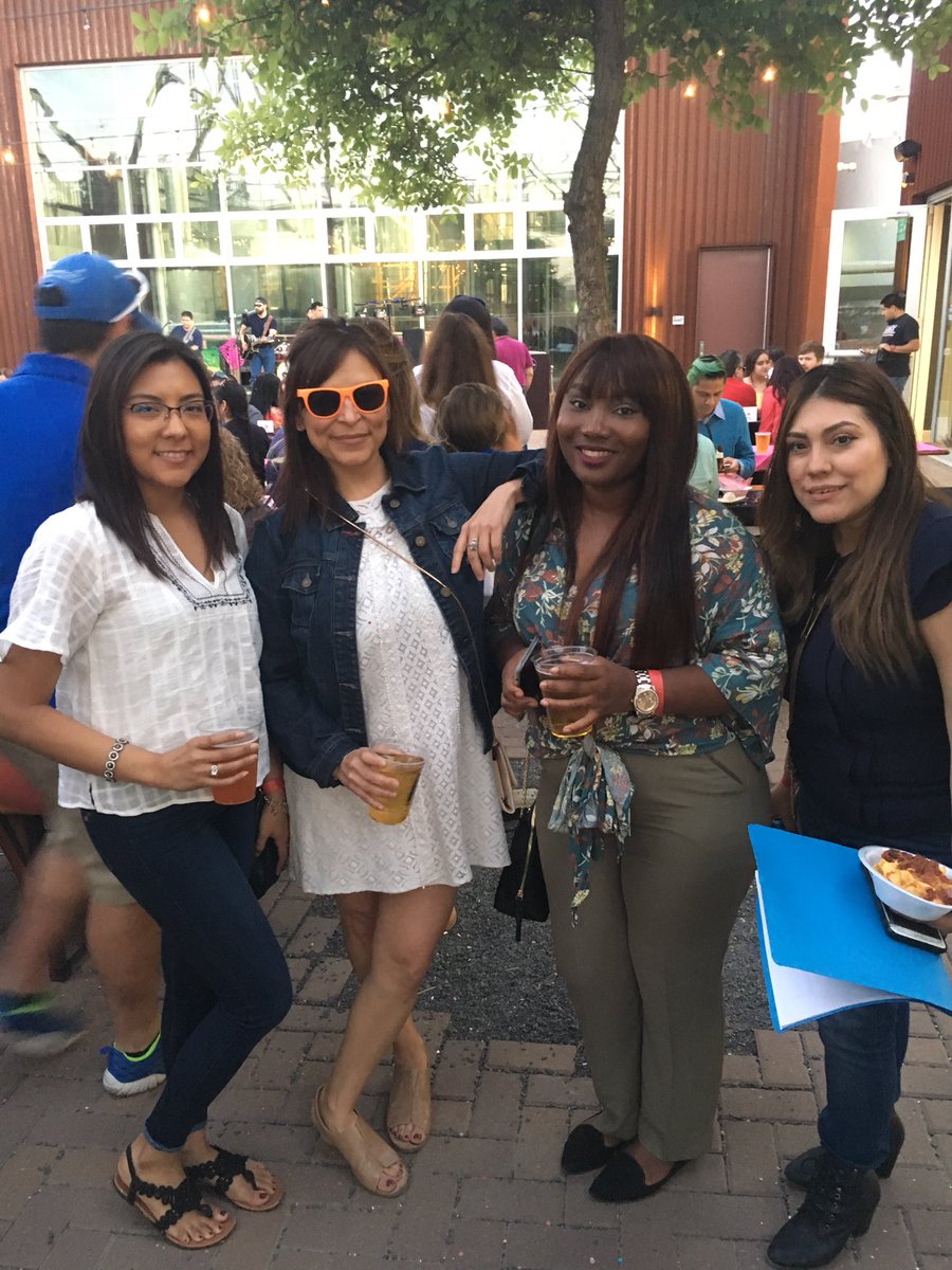 mz_rocko's tweet photo. At @CascaronBash ! What a great event and turnout!! #fiesta #tech #stem #cascaronbash https://t.co/ue0D5vT2ff