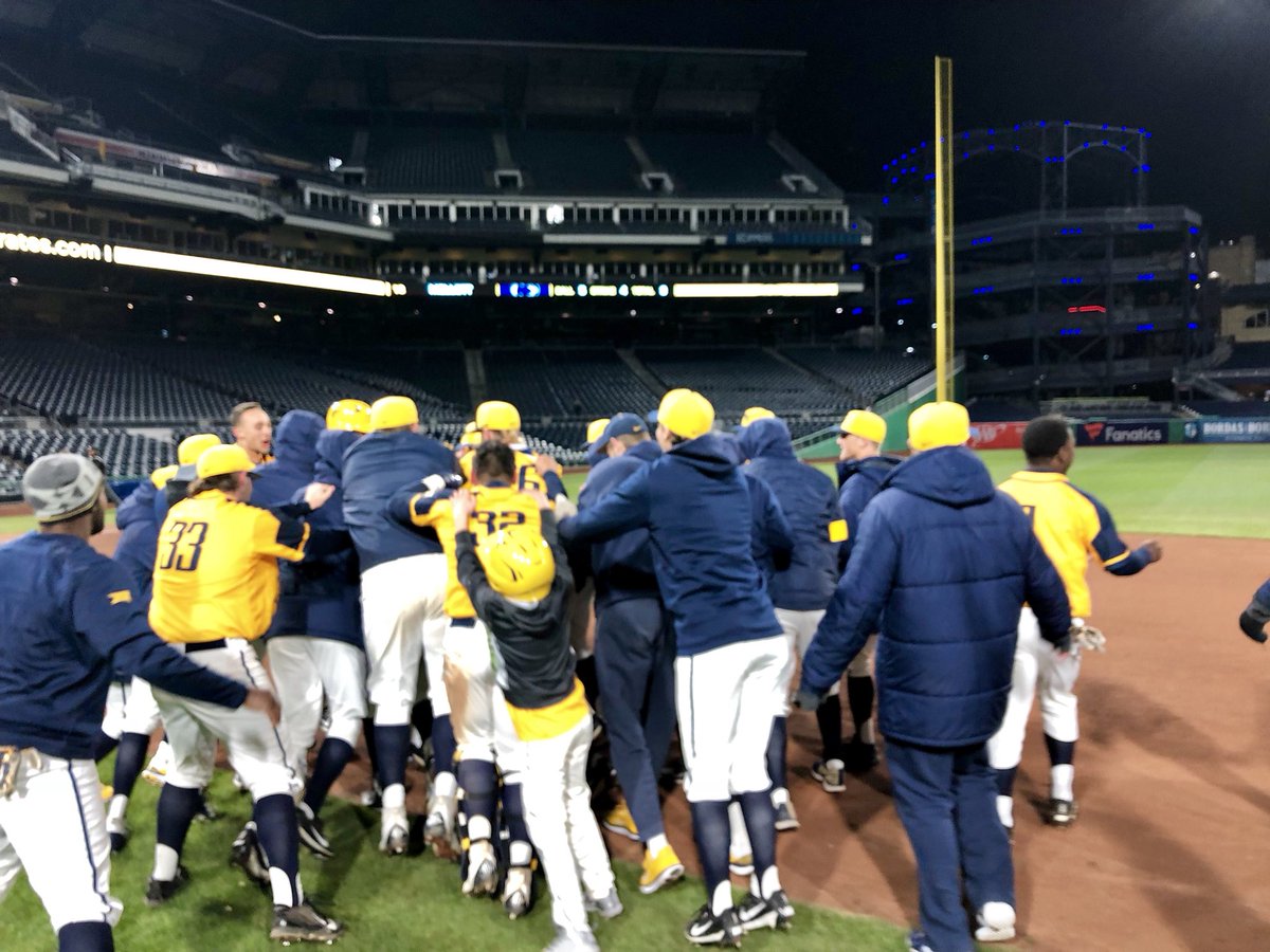 WVU Baseball tweet media