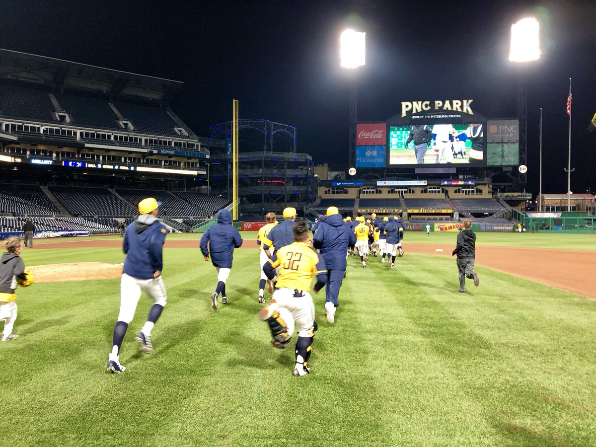 WVU Baseball tweet media