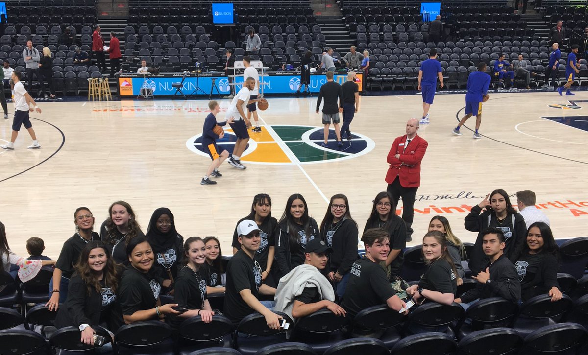 SLCPD_explorers's tweet photo. We are having LOADS of fun at the Jazz game! #UtahJazz @slcpd https://t.co/SDTMeF8fpr