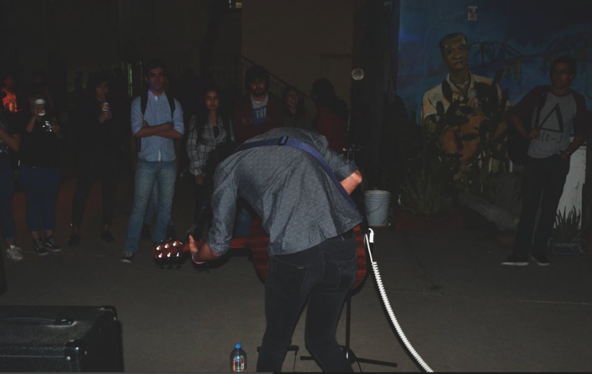 CasaDelSolWav's tweet image. 🔥¿Quieres salvar la escena local y no tienes dinero para merch? Checa nuestra última columna y conviértete en el héroe del underground de tu ciudad🔥 Dale mucho amor acá: goo.gl/EWcSf2