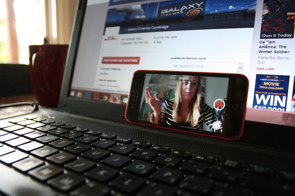 switchvideo's tweet photo. Video Is the Preferred Content Type of Online Consumers, Report Finds https://t.co/xeDdYztRZ4 #VideoMarketing #VideoContent https://t.co/yfH5HrWkse