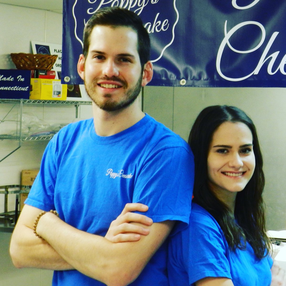 PoppysCC's tweet photo. Happy #NationalSiblingDay from this cheesecake loving duo! https://t.co/T5QCgSwSQH