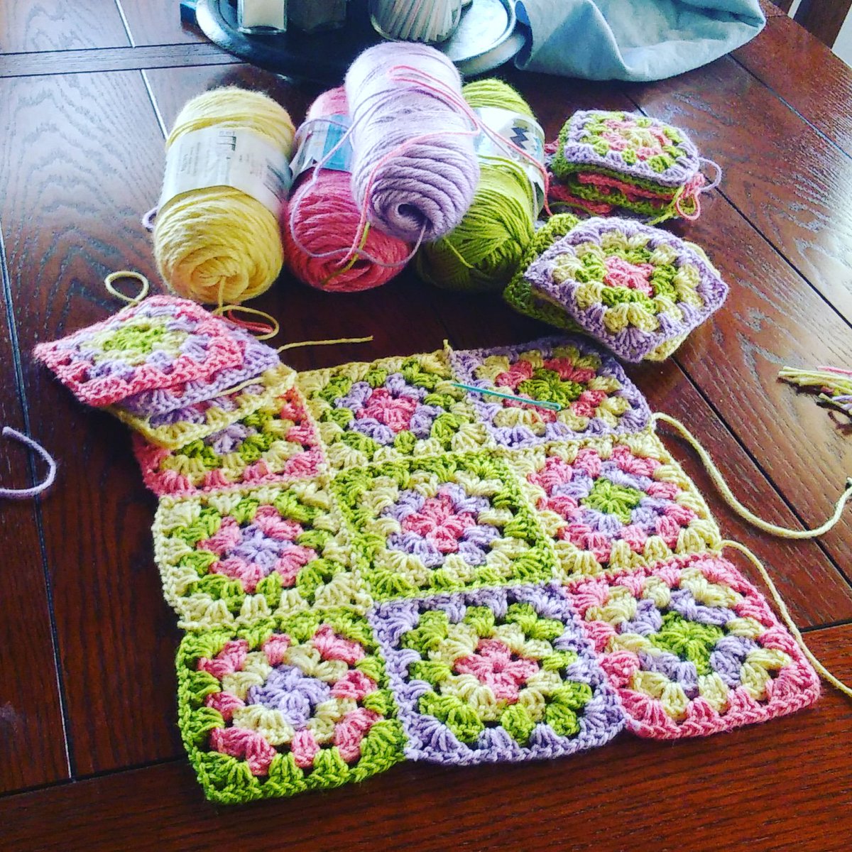 perfect_knot's tweet photo. Slowly but surely its getting put together! 

#baby #babyblanket #etsyseller #comingsoon #babyafgan #etsy #springtime #sellingsoon #spring #babygift #newbaby #Momsoftwitter #babyshower #etsyshop #babies #babiesoftwitter #blanket #babyshowergift #momgifts https://t.co/PC6tAY7Yzi