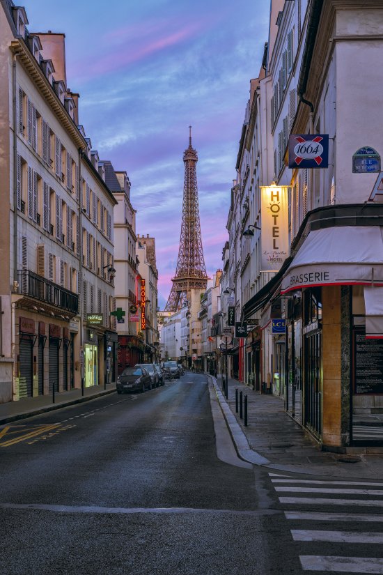 Peter Lik's newest collection of masterworks released today. Visit pariscollection.lik.com to learn more. 
#paris #france #toureiffelofficielle #eiffeltower