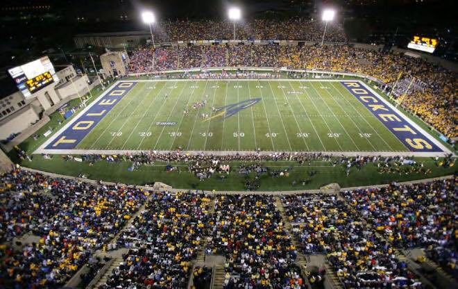 godscreation321's tweet photo. Blessed to receive a offer from the university of Toledo 🚀 @Cocoa_Schneider @HamiltonESPN @Corey_Bender @RivalsRyan @Rivalsfbcamps  @SleeperAthletes @KeiwanRatliff https://t.co/uLjzF4z0jx