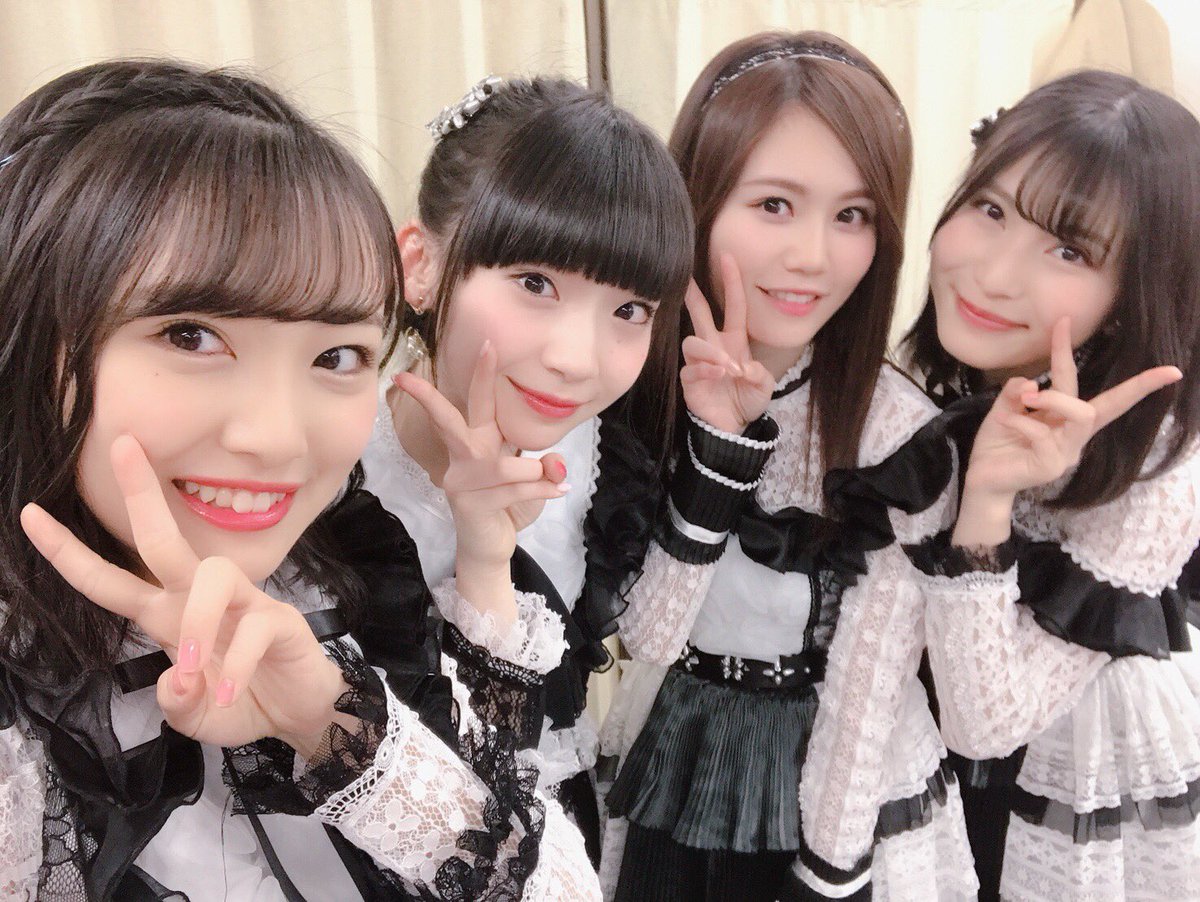 To LOVEる -とらぶるDesktopCuteフィギュア６体まとめ売り 汎用性の高い言葉「エモい」が、Twitterでどのように活用されている