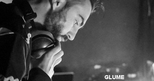 SignalfireNL's tweet photo. .@BunZer0 invites #Glume to his @SubFM show >>
๐ https://t.co/ME7L4ngPVN
#dubstep #bunzer0 #glume #fobshow #mixcloud #subfm #dubplates #radio #signalfire #musicpromo https://t.co/8kNvLik4fE