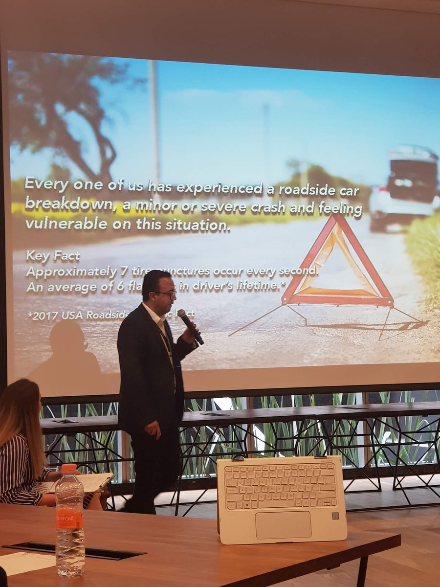 colaborativoVC's tweet photo. "Ofrecer seguridad 360 para que en caso de un accidente, sin importar lo grande, estés conectado con tu familia, los servicios de emergencia y las compañías aseguradoras." #Autodrone en el Demoday de @kaspersky https://t.co/4fbMOMpuoj