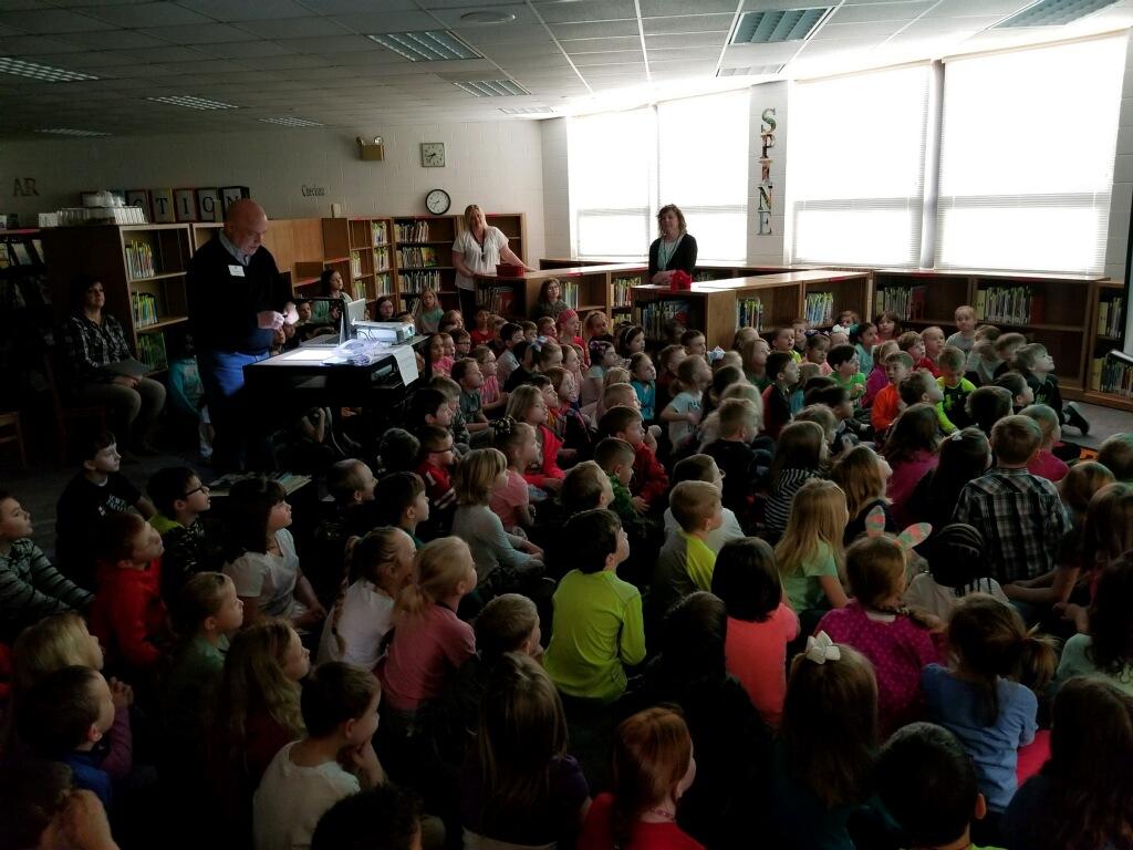 This spring, I've had a lot of fun doing school visits.  Today, had a great time at DC West Elementary, with grades K-5.