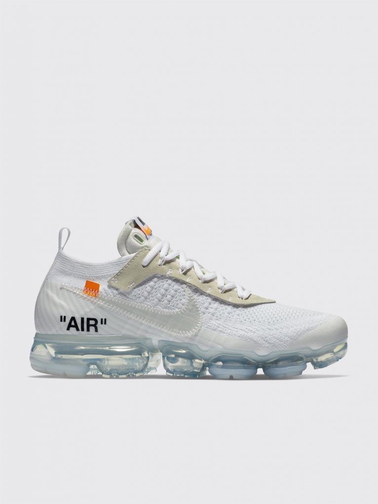 SoleSavy's tweet photo. Online raffle with worldwide shipping for the Off-White VaporMax is now available at @tresbienonline https://t.co/5uvFjmTnOZ https://t.co/NIhCSp6lrB