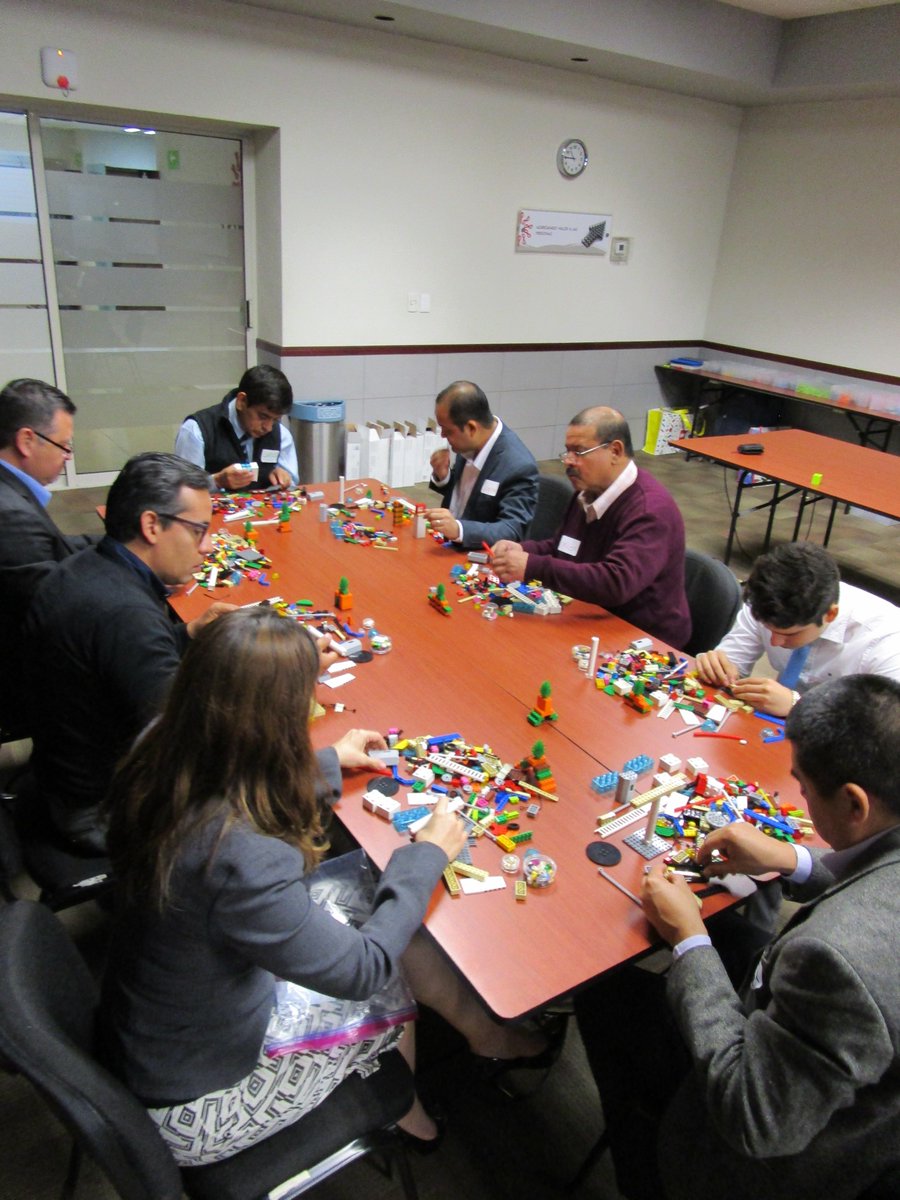 ICThinking's tweet image. Nuestros Valores:
Innovación, Aprendizaje, Pasión por los Clientes, Confianza y Sentido Humano
#DO #DevelopmentOrganization #IT #LegoSeriousPlay