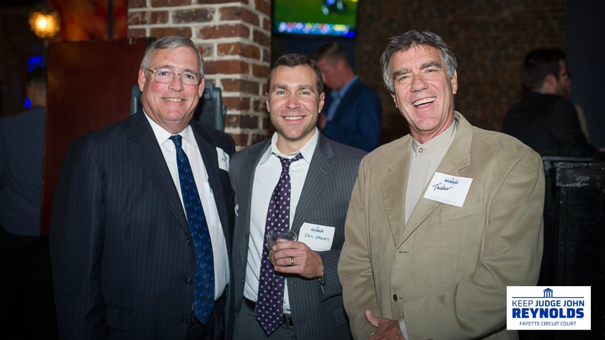 JohnReynoldsLaw's tweet photo. Glad to have the support of these members of the local bar. Thank you Andy @astephens0222 , Jay @OakleyAndOakley and Tucker @TuckerInLaw for your continued support. #keepjudgereynolds #livelex #sharethelex #campaign2018 #parlaysocial https://t.co/8g1Dn5vSKr