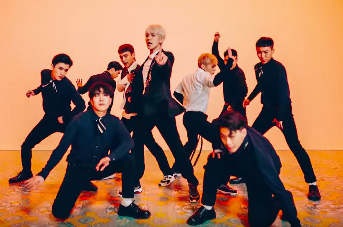 billboard's tweet photo. EXO-CBX return with a week's worth of songs on "Blooming Days" EP https://t.co/55TRu0xKBZ https://t.co/rLeo32Rc4b