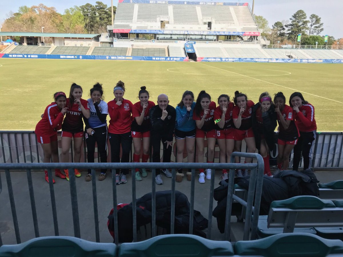 prileyfury4life's tweet photo. Visits from FC FURY DA U17. Amazing to see such a great bunch of Furyites. They were excited to meet 3 former Furyites who play for NC COURAGE: Crystal Dunn, Meredith Speck and Cari Roccaro. They also watched the mighty REDS beat Man City. What a day!!
#couragecountry#fury4life https://t.co/ghX4DJJibh