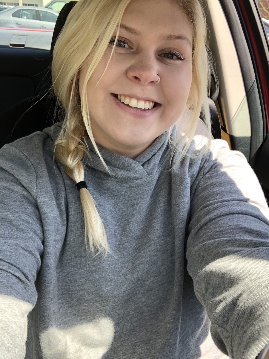 UTCMoxie's tweet photo. Hannah Kruse, #18. Hannah is lovingly known as the “team cripple,” often sidelined with knee injuries but always contributing when she’s able to play. She has a knack for picking up on subtle on-field strategies and always asks compelling questions to be learning! #MeetTheMoxies https://t.co/C6RvbTnP0j