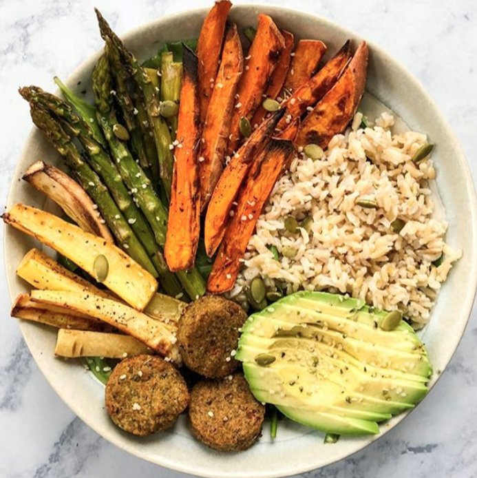 HilarysEatWell's tweet photo. Pardon our drool. 🤤
[📷: veggie_trails]
#vegan #plantbased #realfood #veggiebites #allergyfriendly #top8free https://t.co/n75hECBMoP