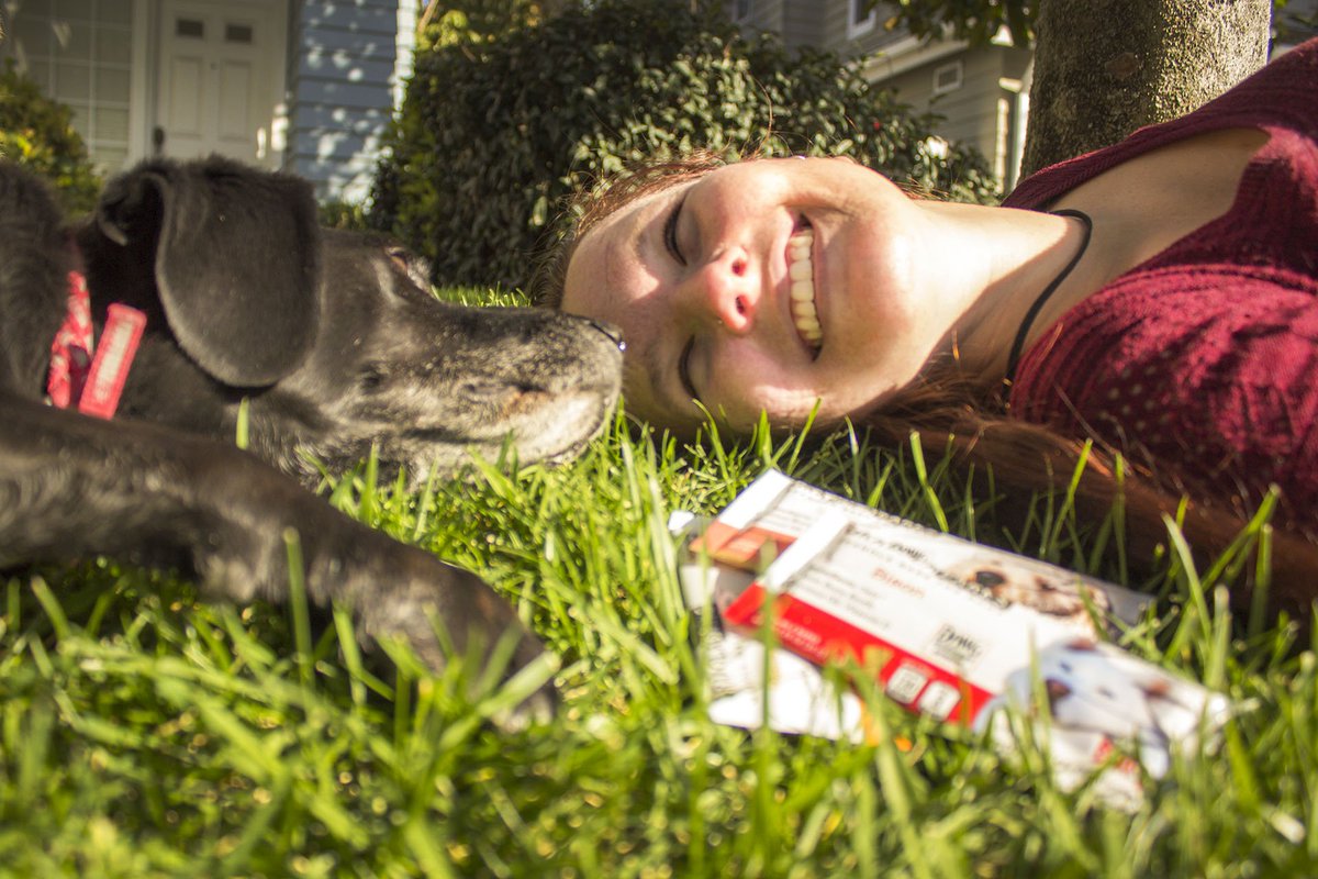 granolabarks's tweet photo. Show your pets how much you love them by giving them delicious Granola Barks! Handcrafted with love in Santa Barbara, California using certified #organic and #glutenfree ingredients, get yours today! https://t.co/XXFARLHeln

#granolabarks #gbarks #dogtreat @sb_DAWG #AdoptDontShop https://t.co/eNVwgJSjFs