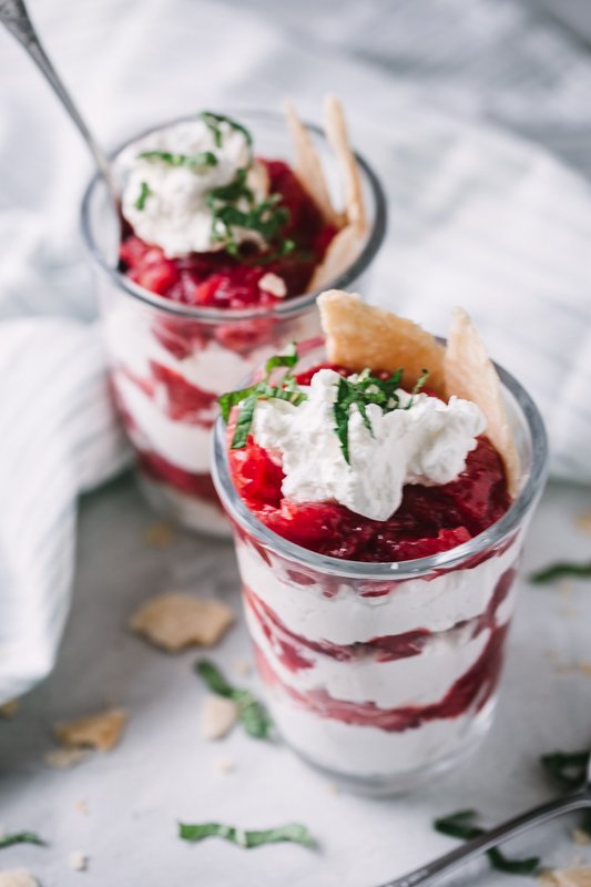 When life gives you broken pie crust, make a parfait!
instagram.com/p/BhaHeEugox2/…