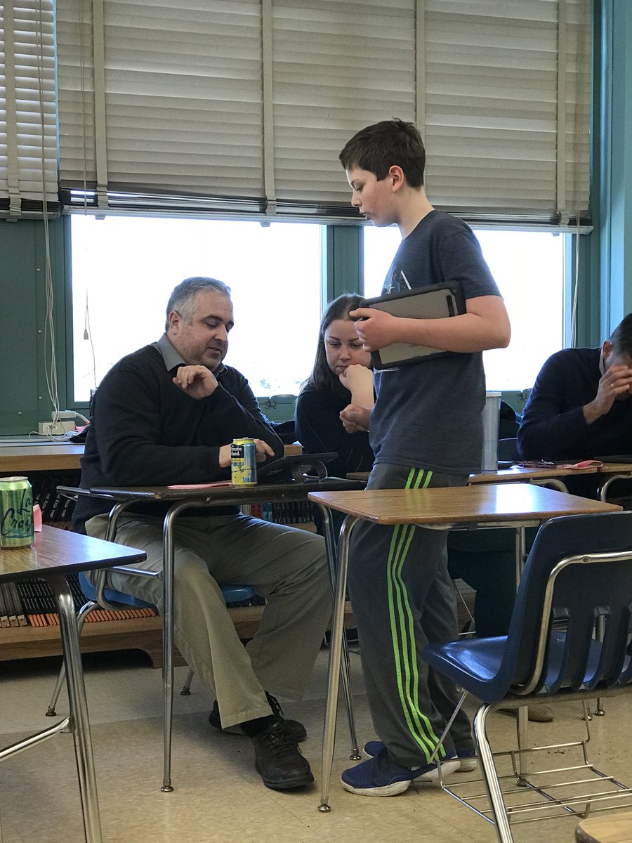 MrsMTroy's tweet photo. CHOICE students spent the afternoon teaching teachers about the app, Notability. It was wonderful learning from the experts. Learn by teaching! #scarsdalemspride https://t.co/2ime0vEDM3