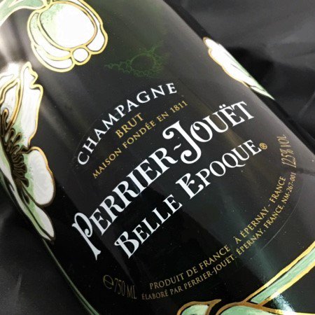 Funny Champagne Stories - Jouet here: glassofbubbly.com/perrier-jouet-… Leave a reply below &amp; tell us you entered here: bit.ly/2CAdVZQ FOLLOW &amp; RETWEET and you can #win it #hurricanestrong #giveaways Meet our 1000% Goal, and #win a $2000 #Trip! #lucky