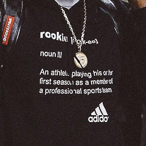 SportsCenter's tweet image. Interesting style choice, @spidadmitchell 👀 (via @utahjazz)