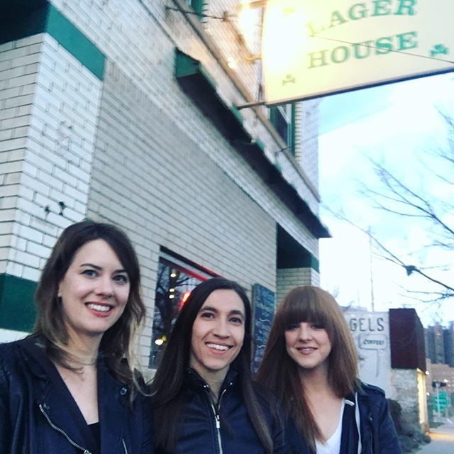 KGandTheDrive's tweet photo. Detroit @pjslagerhouse tonight! Soul Pepper kicks things off at 9. 🤘🏼 #detroit #michigan #pjslagerhouse #katyguillenandthegirls #soulpepper #motorcity #bawitdaba https://t.co/CpSfmLVLOi https://t.co/rdGph2drXw