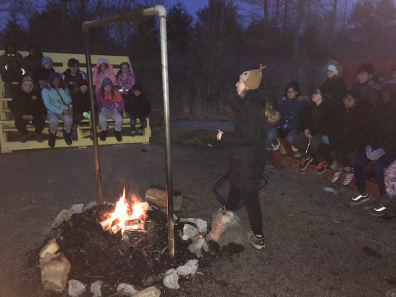 StCeciliaDPCDSB's tweet image. Jordan leading us in a repeat after me song ..repeat after me song #stcecilia #albionhills #jordanrocks