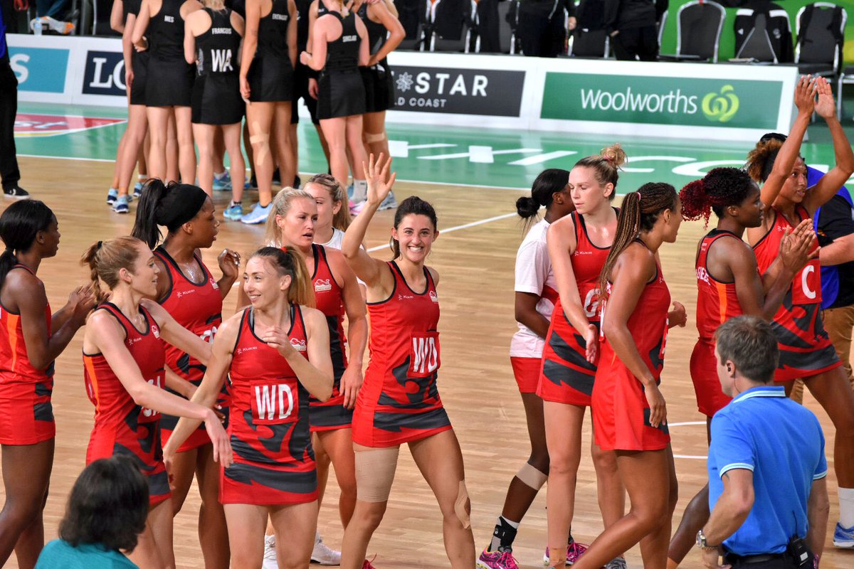 TeamEngland's tweet photo. What a feeling. 

🏴󠁧󠁢󠁥󠁮󠁧󠁿 have beaten 🇳🇿 for the first time in Commonwealth Games HISTORY

They now go through to the semi finals undefeated. 

#TeamAndCountry #GC2018Netball https://t.co/9Nwt0ssF0P