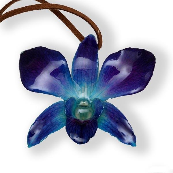 LavenderFifthAv's tweet photo. #TuesdayThoughts
Check out these beautiful real #flower #necklaces and #earrings. Great design &amp; true #ConversationPieces. 

Shop Now @ our store. 
https://t.co/l01Mxd5fnl

#signupNOW for 10% discount on qualifying purchases.
#HandMadeJewelry #LateNight #Shopping #Pendants #prom https://t.co/TAWV5snRId