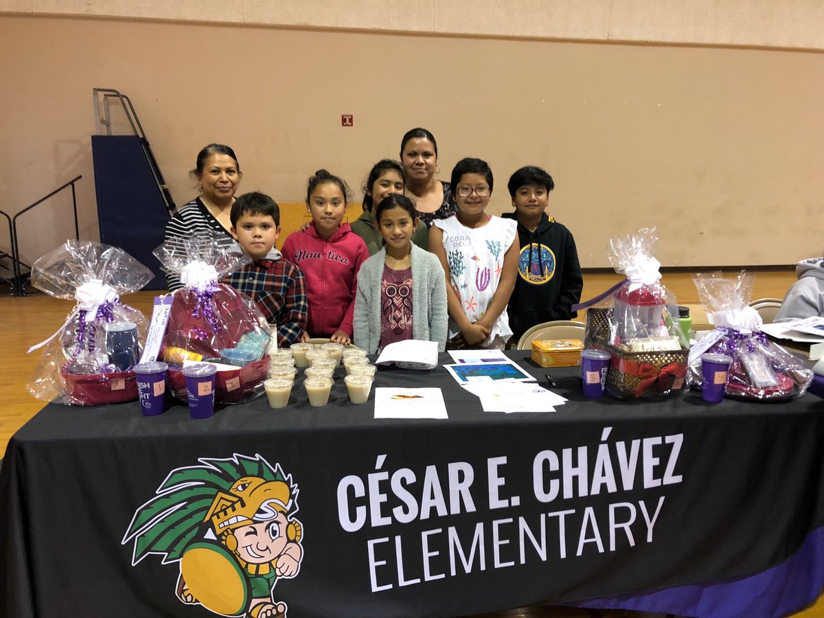 Go_ChavezEagles's tweet photo. Getting ready to run 🏃🏽‍♀️ 🏃🏻 Relay for Life Captains meeting. #Go_ChavezEagles #AlisalStrong https://t.co/H1um8mMGg0
