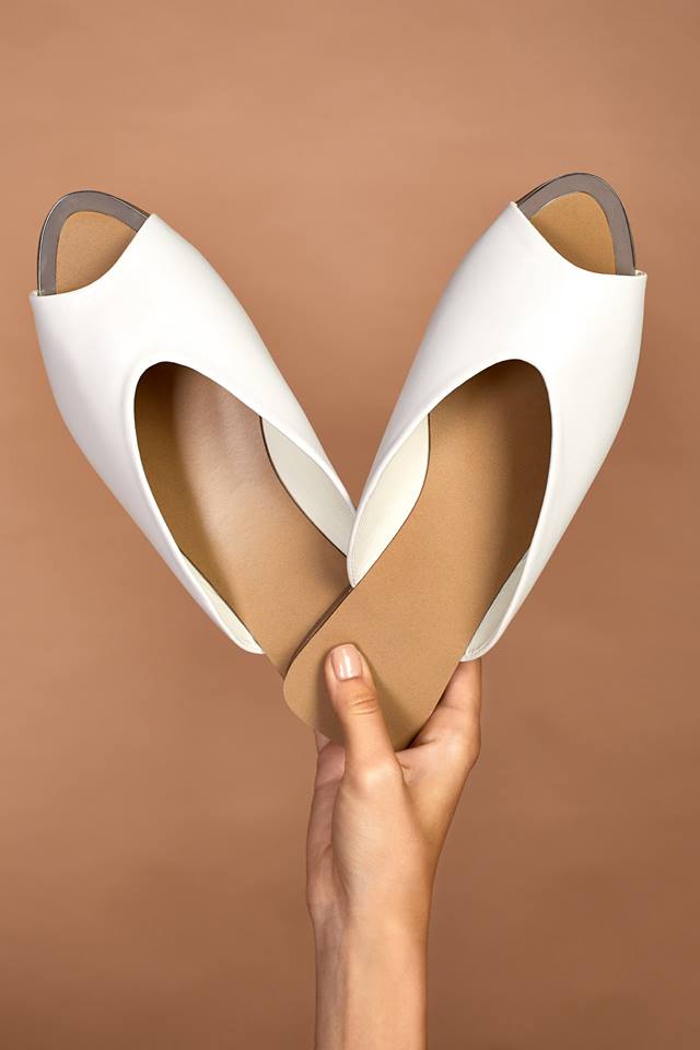 CASTROFASHION's tweet photo. Take a step towards your must-have shoes for spring, click to shop >> https://t.co/bXlAxUkqhE https://t.co/u0frxFW7ip