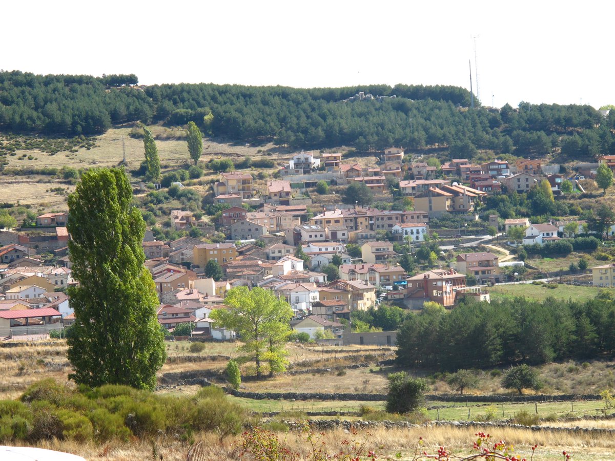 upacyl's tweet photo. No se puede entender la realidad de nuestra región sin los pueblos. En @OndaCero_es de #CastillayLeón  @Upajovencyl @fademurcyl @FADEMURPalencia   https://t.co/K7wxsu7CoK https://t.co/G8tepNAdaf