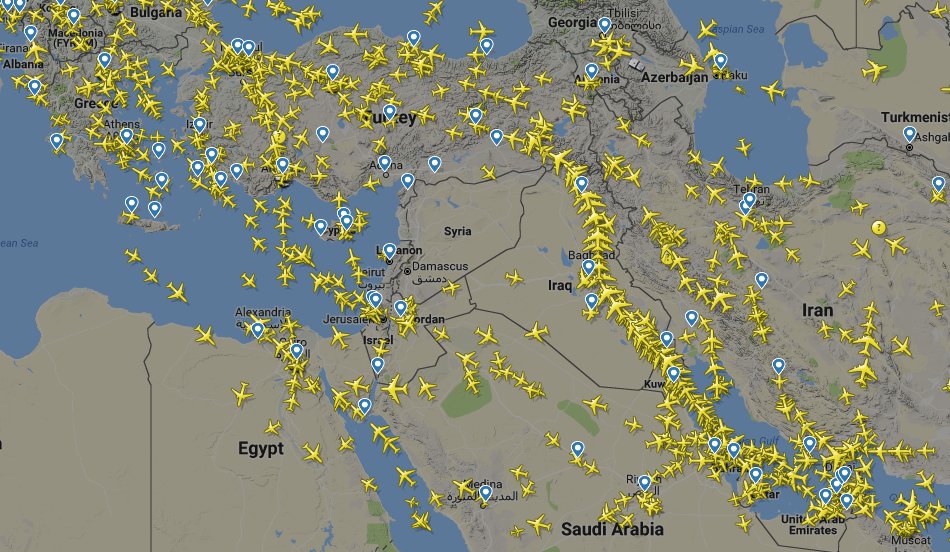 All aircraft now told to stay out of Syria airspace over possible imminent attack