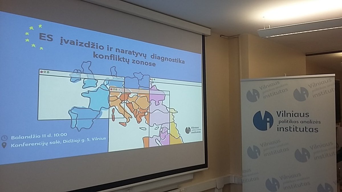 Ben_OLoughlin's tweet photo. Presenting our project this morning on crisis diplomacy on Europe's borders - in Lithuanian! With @NCRENZ and @amiskimmon @VIPA2018 https://t.co/PRD5LgMPQI