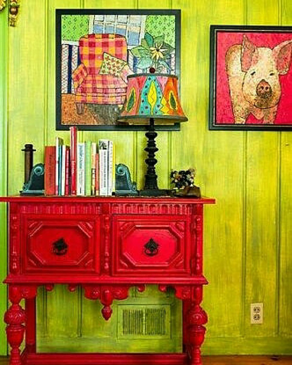 artisticboundco's tweet image. (COLOR EXPLOSION) ~ The term I found was "Hippie Soul" meaning carfree, wild and over-the-top color combinations. You have to just do it without thinking about it. Experimentation at its best. Will it work??? Maybe!?!? But what harm is there in trying... #eclecticspaces