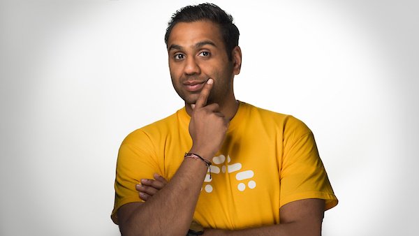 RewardGateway's tweet photo. NEW BLOG POST: Ren Patel, our U.K. Director of Client Success, tells us 6 ways our clients overcome challenges with #EmployeeEngagement. #rguk https://t.co/OaS0WePyhY https://t.co/GG2ONDJOup