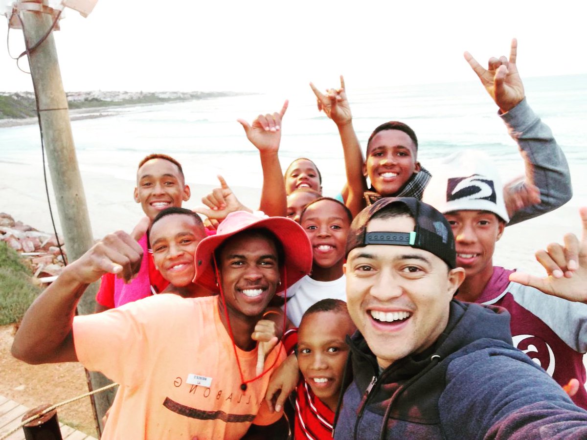 9MilesProject's tweet photo. Did you know..we travel to the Eastern Cape, and the West Coast EVERY 6 weeks? @NigelSavel is currently down in St Francis Bay with our Seavista kids...if you would like to go the distance with us by becoming an East Coast partner please contact us on info@9milesproject.org #9MP https://t.co/sTWrsXJLOo