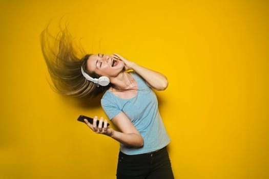DTNEtiquette's tweet photo. It is a sing out loud, motivated by music kind of day...feeling very energized! ~ #DTN #areuwithme https://t.co/Gaxdv1HCIo