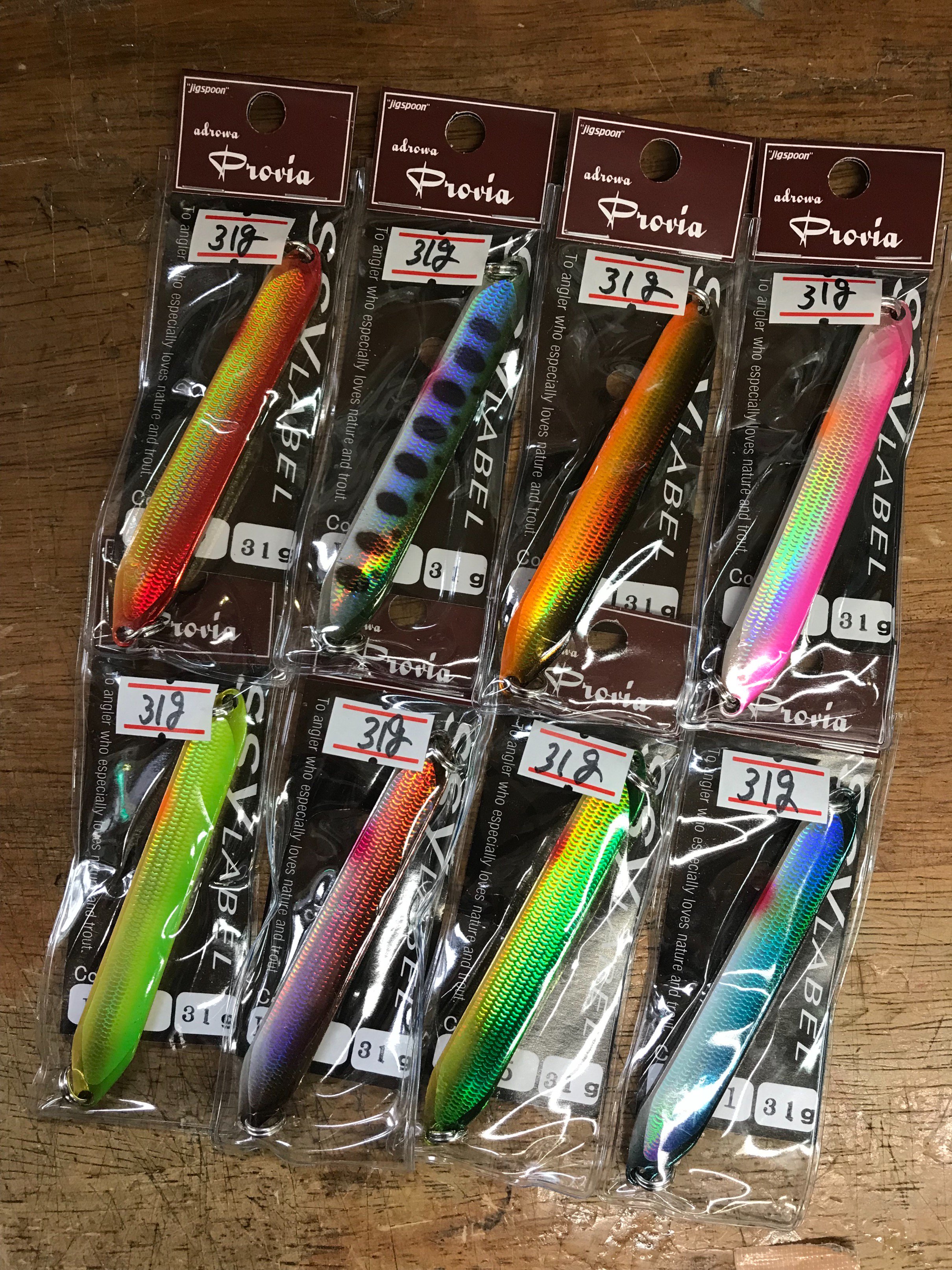 Lunker S ランカーズクシロ シーレーベル アドロア プロビア31g入荷です 今年は海サクラマスが好調のようですね この 重さがあれば海アメマス 海サクラマスに使えますね 湖で評判が良かったルアーなだけに海での釣果にも期待大です 湖の遠投用としても
