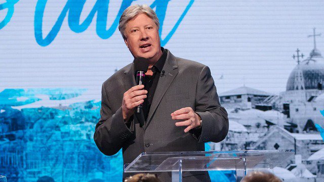 Gateway Church founder recovering after surgery dlvr.it/QP6yhN