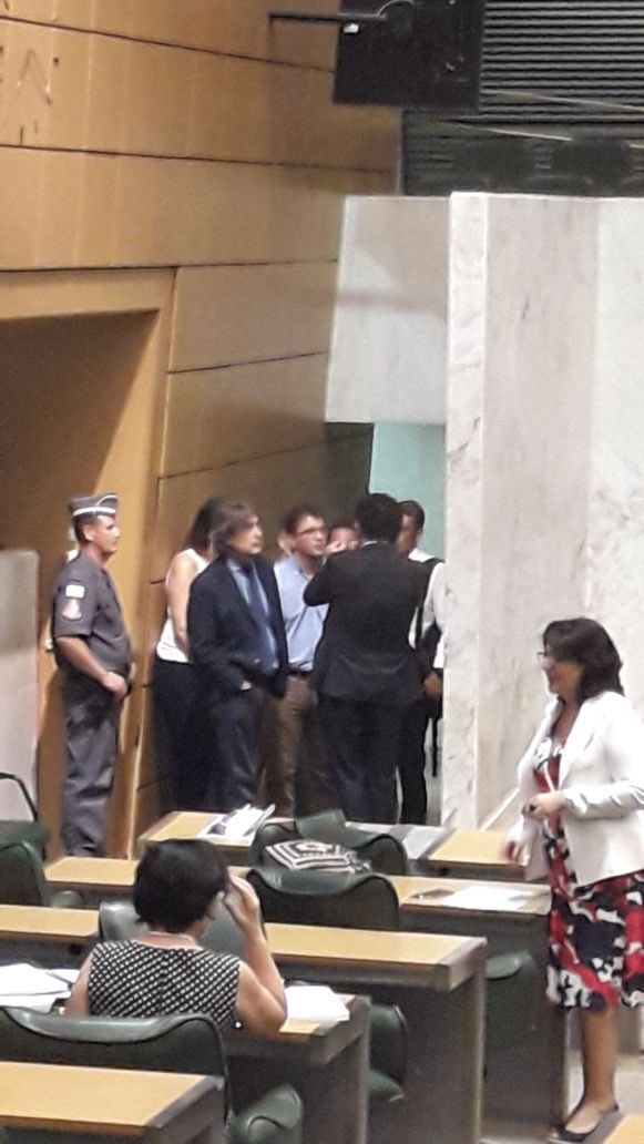 APARSP's tweet photo. Enfim o projeto de Lei 35/17 foi aprovado na Assembleia Legislativa de São Paulo! Foi um trabalho árduo que contribuirá para o fortalecimento da regulação e melhorias dos serviços públicos regulados! 
Nosso agradecimento aos deputados @jprillo @giannazioficial Alencar Santana https://t.co/emu3dgjb70