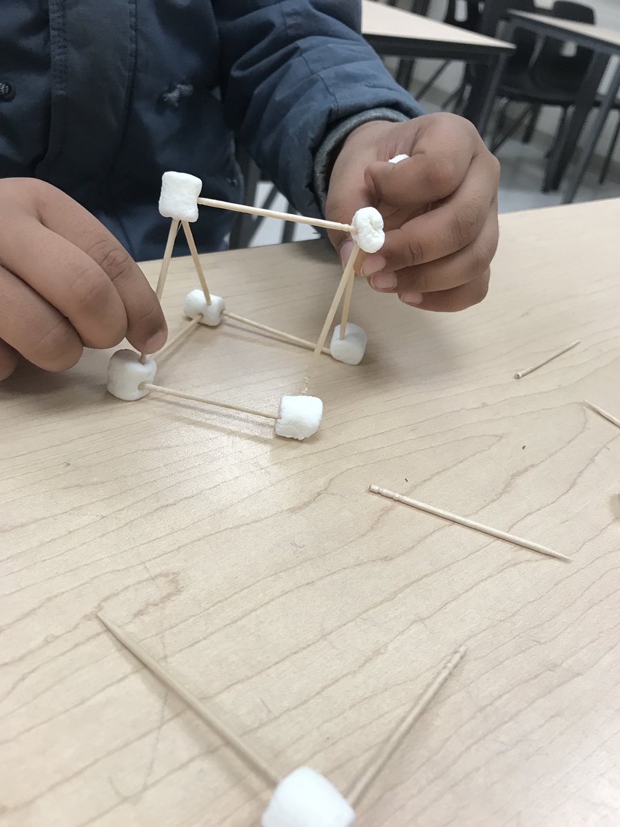 Lima18Miss's tweet photo. Creating structures out of shapes using toothpicks and marshmallows! #science #saturdayschool #grade1 https://t.co/2OlUGCn4sA