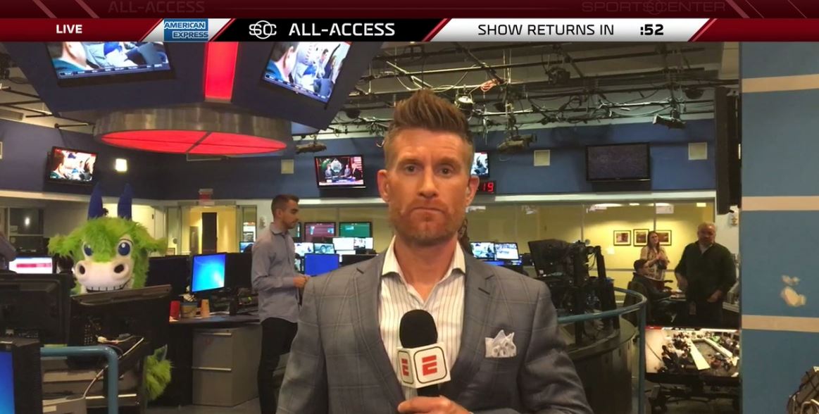 bhofheimer_espn's tweet photo. .@elleduncanESPN hosting #SCAllAccess from our SportsCenter studio while @MartySmithESPN is in the big Screening room where the highlights are cut. https://t.co/CLdQsI9iko