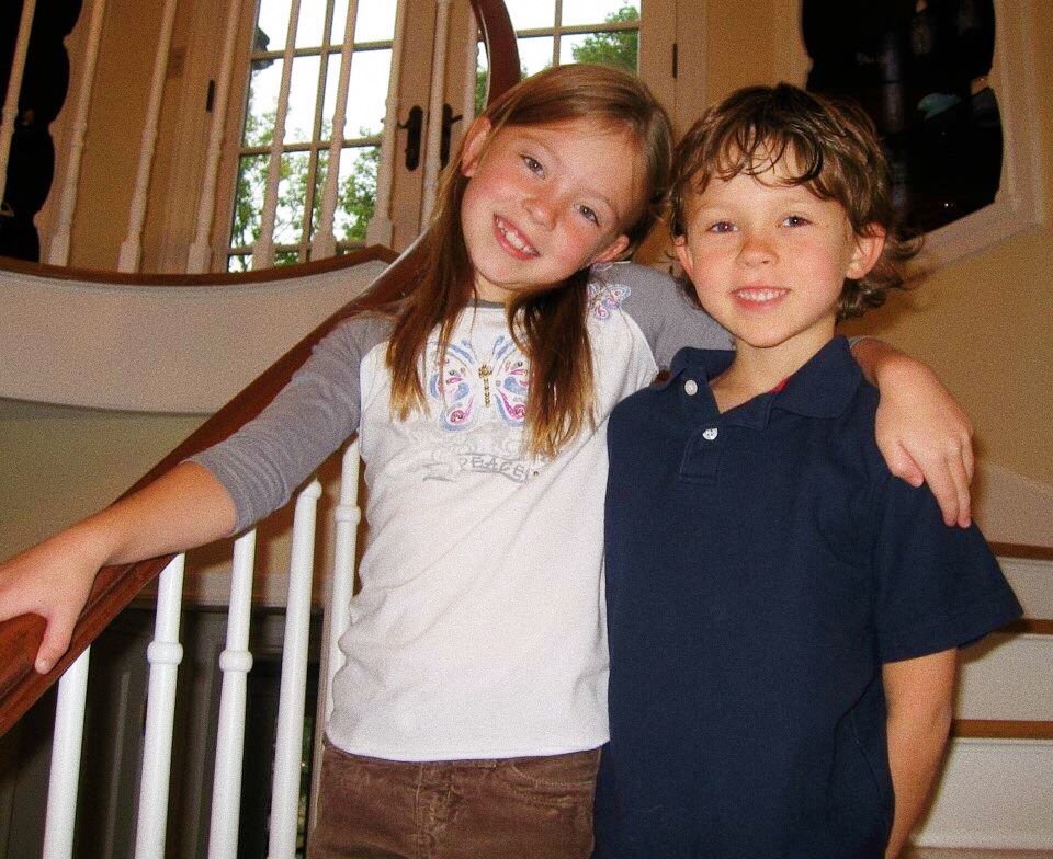 Sydney Sweeney on Twitter: "Hey @Trent_E_Sweeney I guess its  #NationalSiblingsDay and you're my sibling so here's a pic of us during our  prime 👌🏼 https://t.co/1DcxD3UQZk" / Twitter